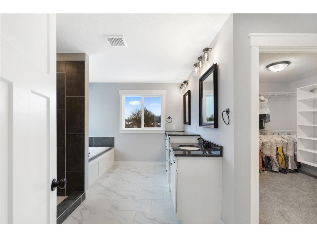 6534 157th Street Savage MN 55378 6821121 image41