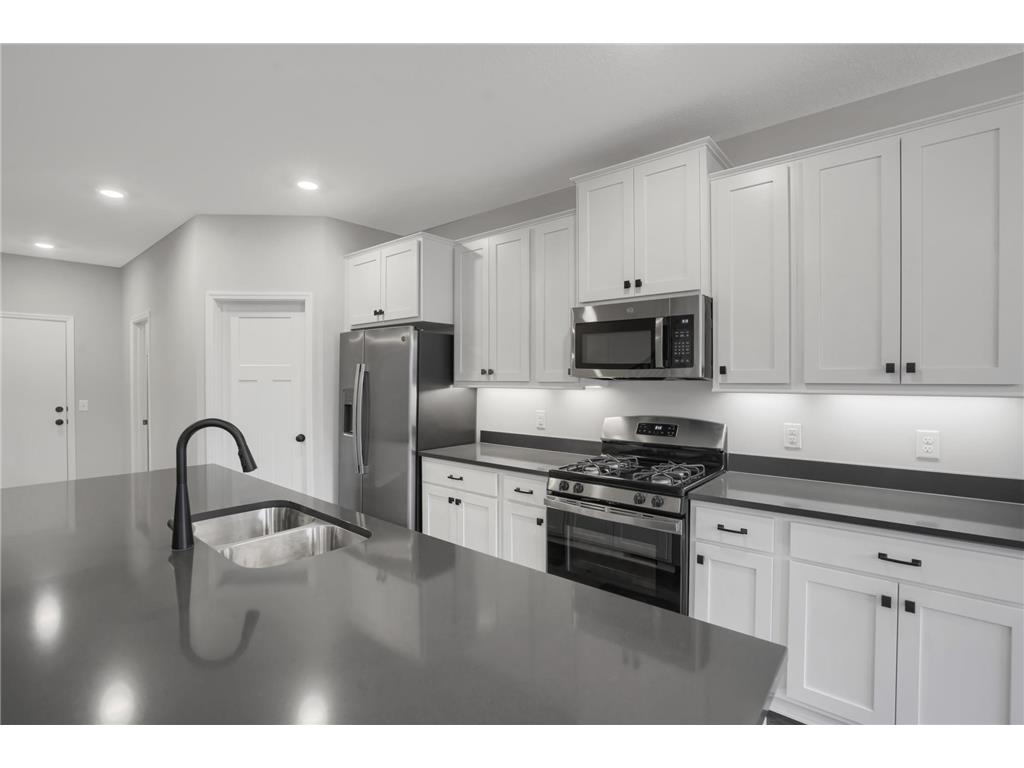 6534 Jody Avenue S Cottage Grove MN 55016 6362569 image1