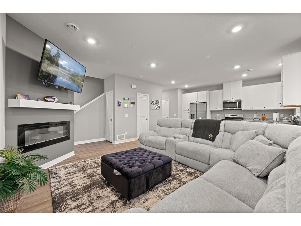 6535 Genevieve Trail S Cottage Grove MN 55016 6686078 image1