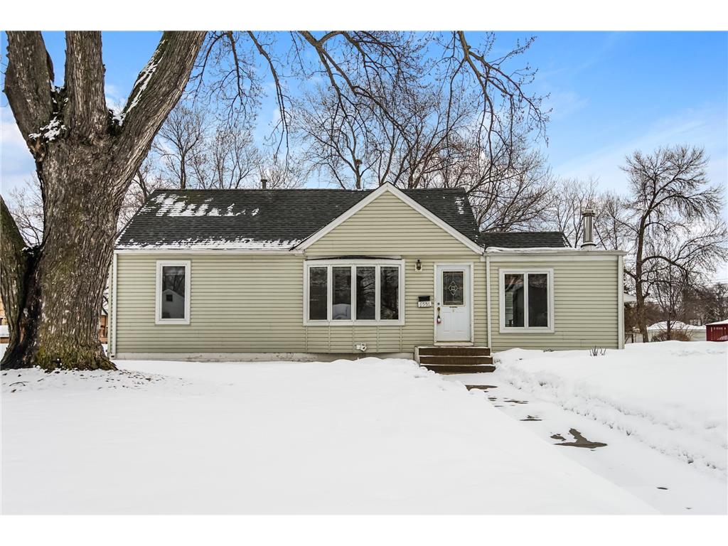 6536 Chowen Avenue N Brooklyn Center MN 55429 6349591 image1