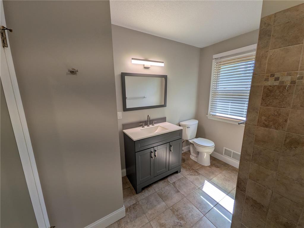 654 36th Avenue NW Rochester MN 55901 7085840 image16