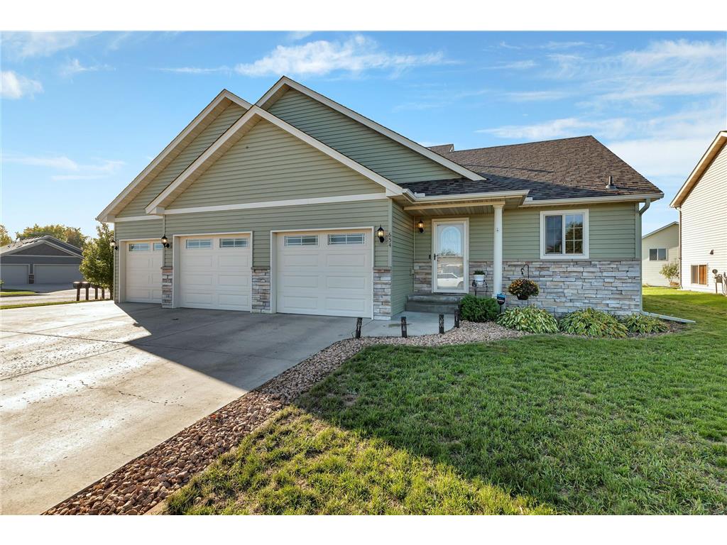 654 Brianna Drive Sartell MN 56377 6442024 image1