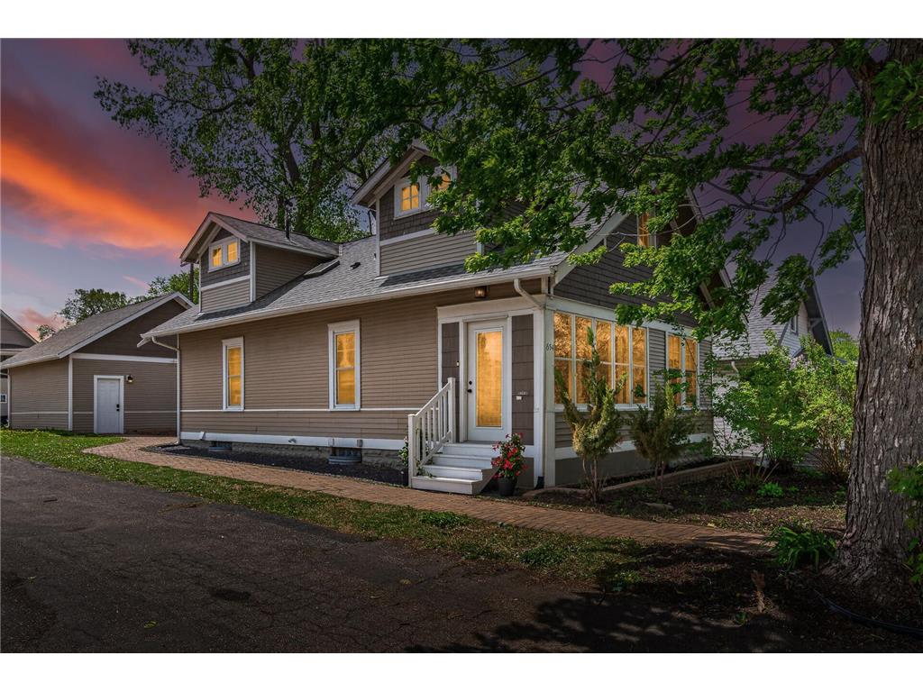 654 Carroll Avenue Saint Paul MN 55104 7067740 image1