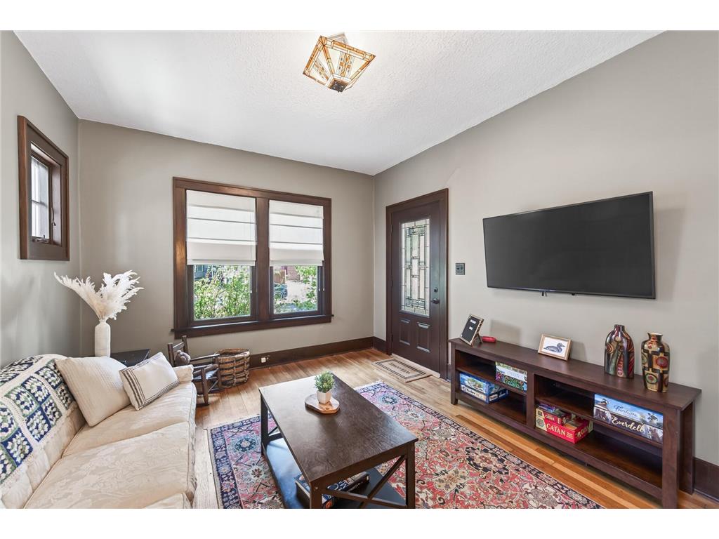 654 Carroll Avenue Saint Paul MN 55104 7067740 image11