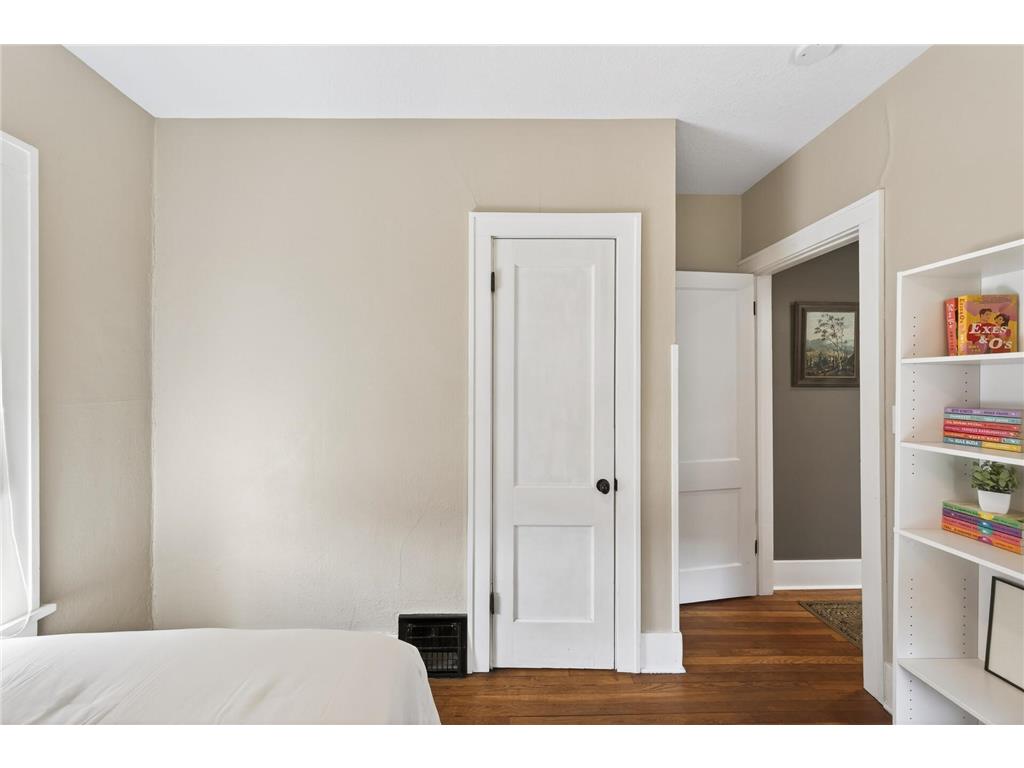 654 Carroll Avenue Saint Paul MN 55104 7067740 image28