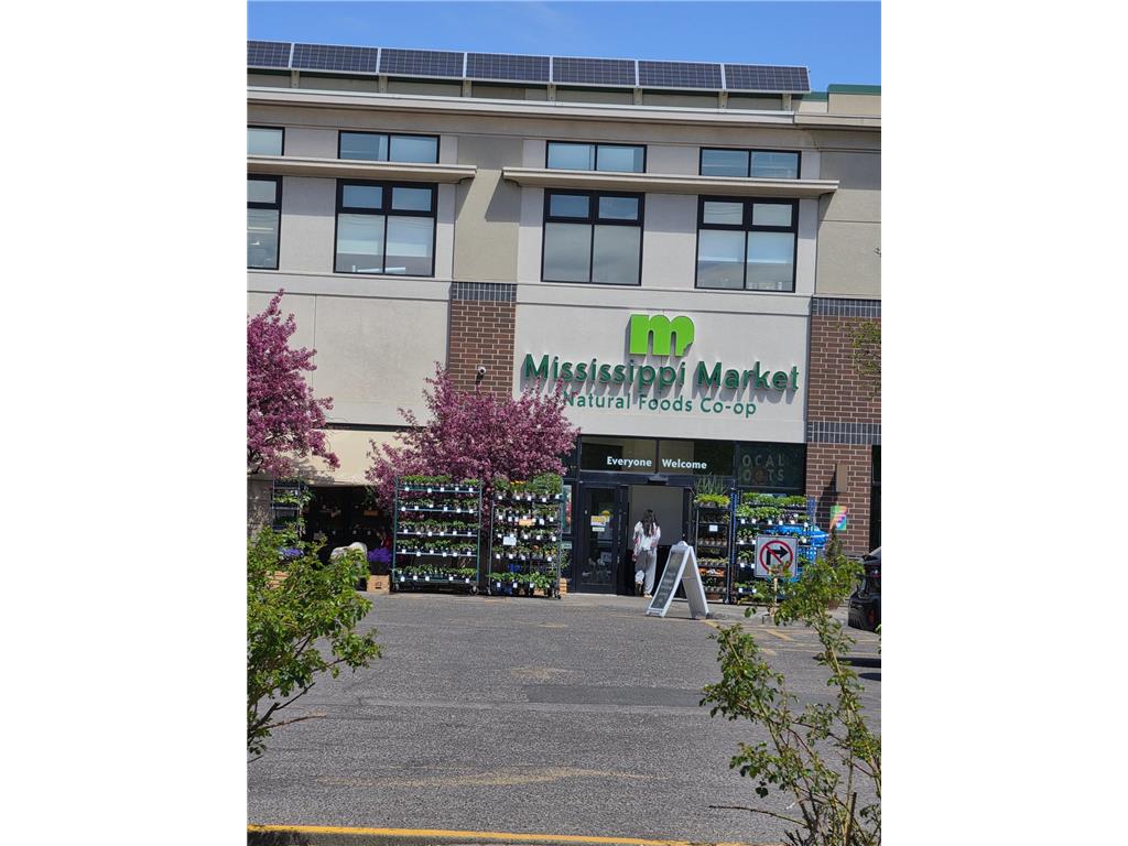 654 Carroll Avenue Saint Paul MN 55104 7067740 image39