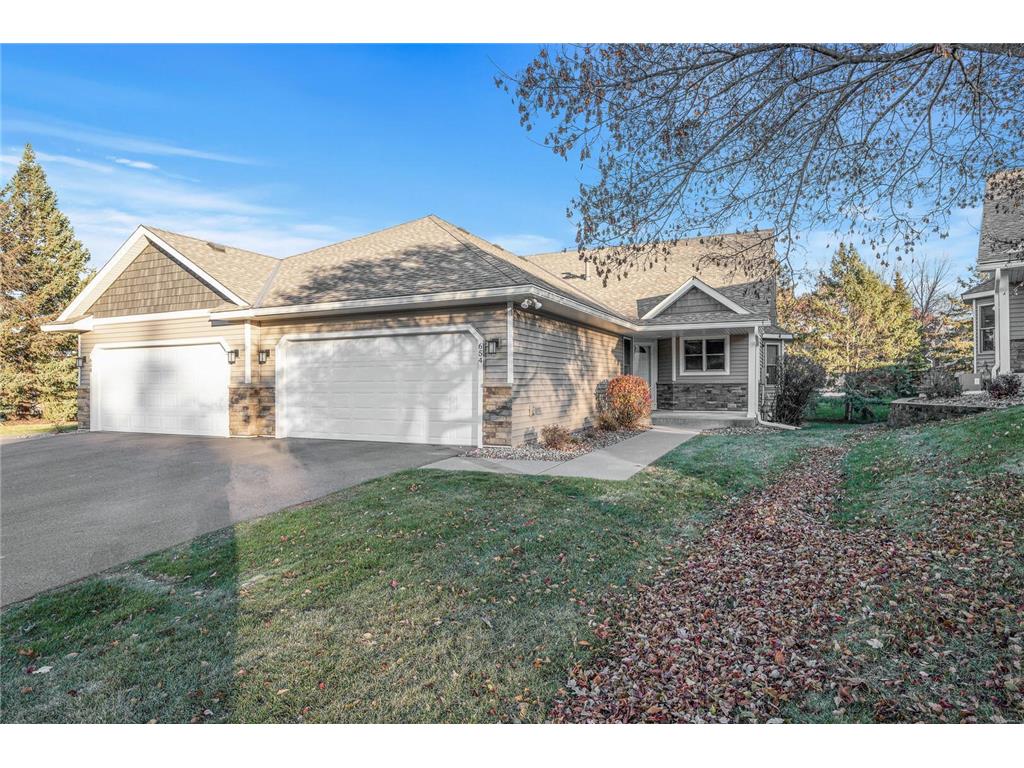 654 Echo Shores Court Mahtomedi MN 55115 6459047 image1