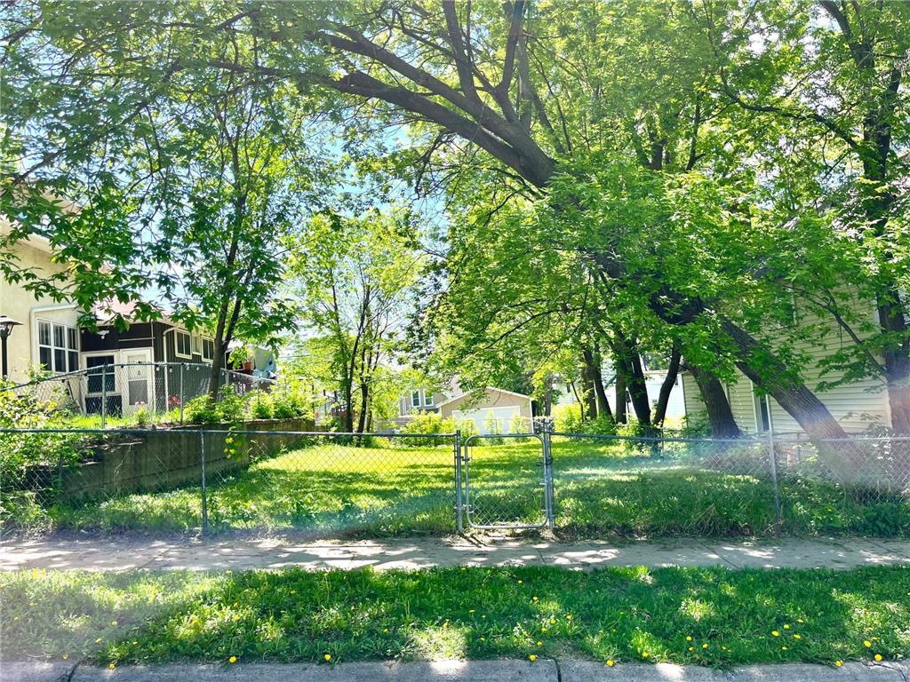 654 Magnolia Avenue E Saint Paul MN 55106 6313955 image1