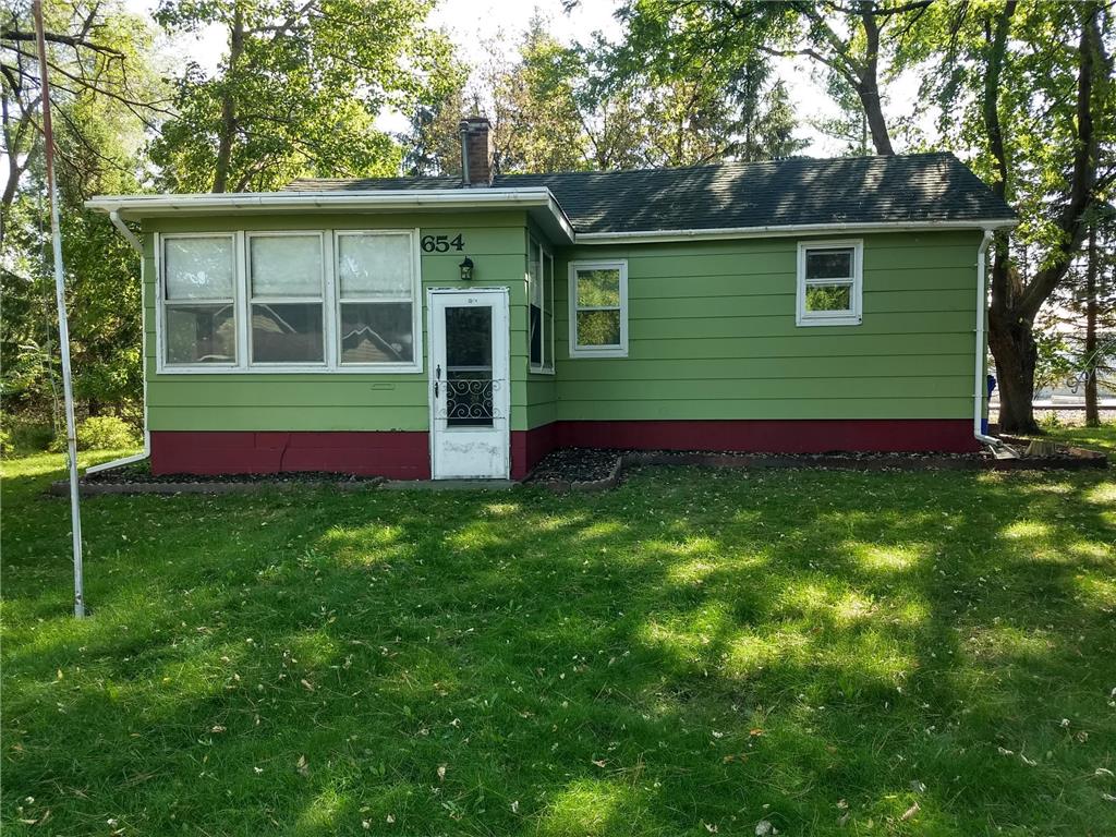 654 N 2nd Street New Richmond WI 54017 6443441 image1