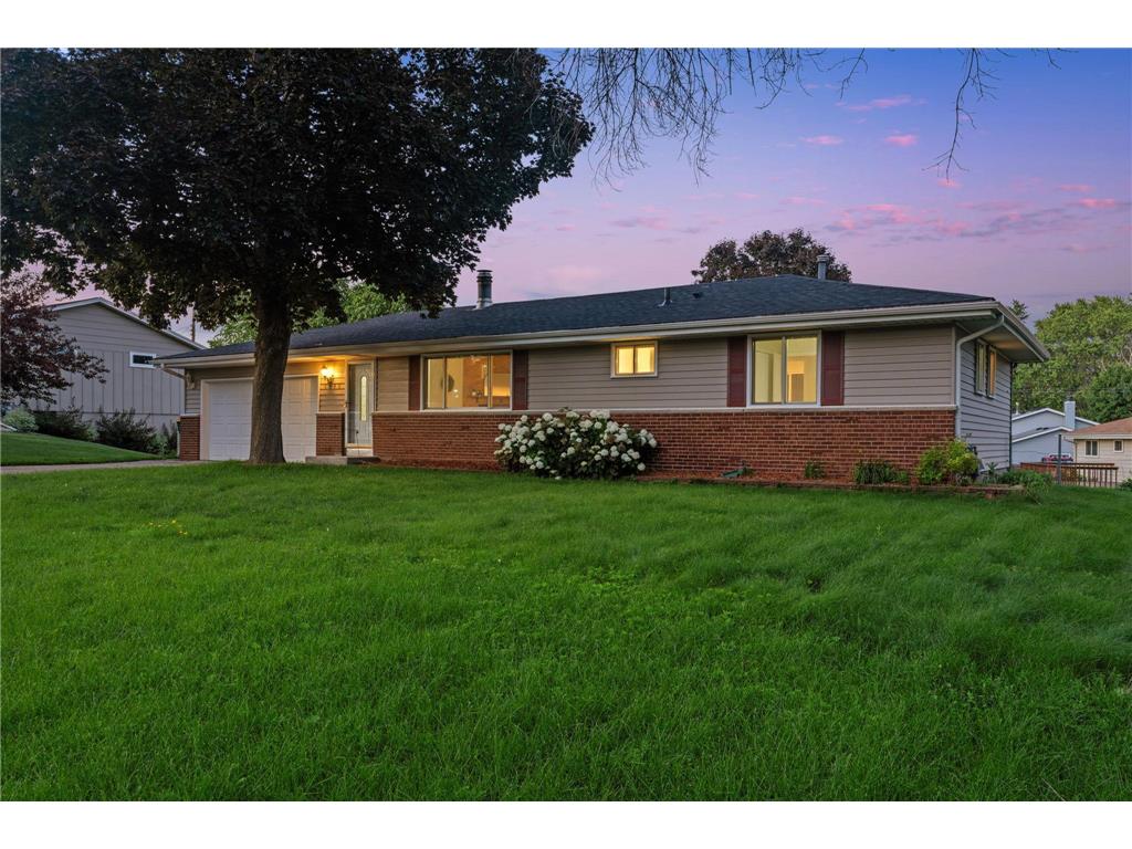 6540 Zealand Avenue N Brooklyn Park MN 55428 7043905 image1
