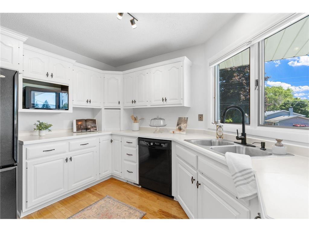 6540 Zealand Avenue N Brooklyn Park MN 55428 7043905 image10
