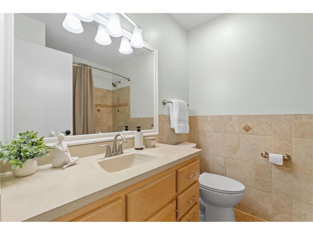 6540 Zealand Avenue N Brooklyn Park MN 55428 7043905 image23
