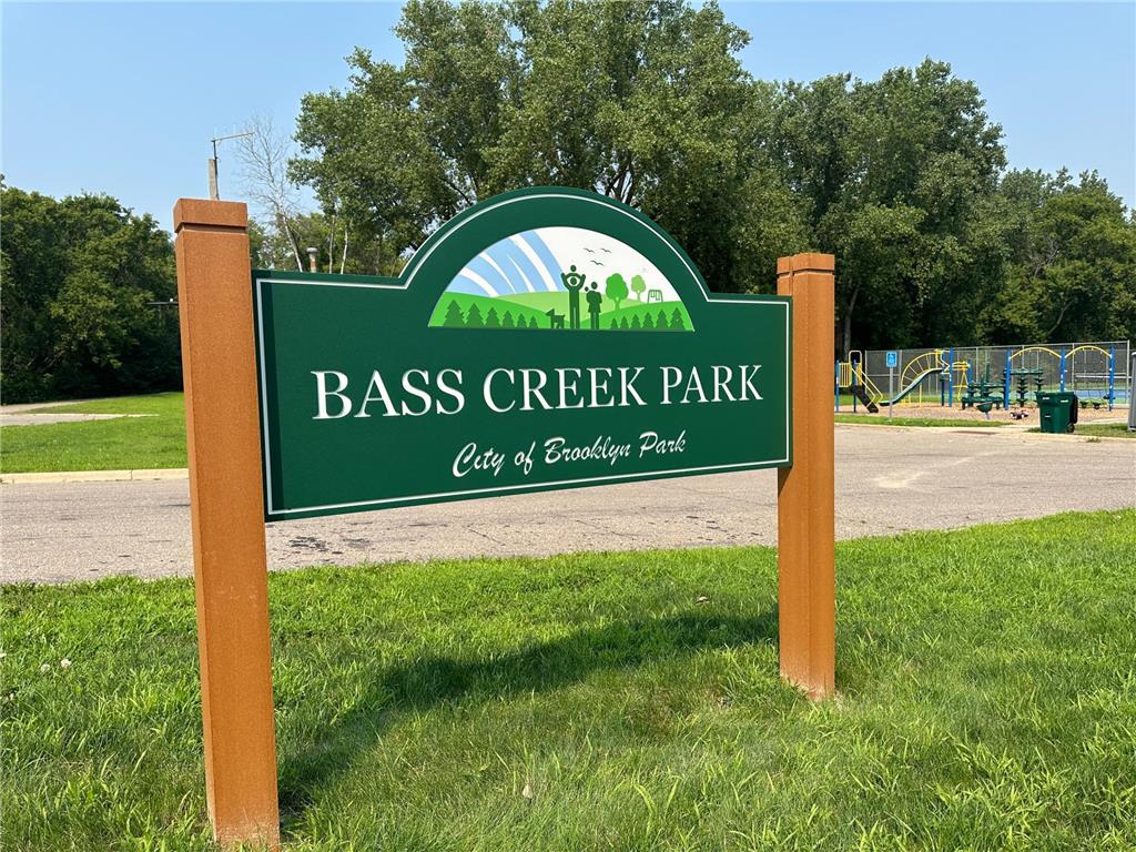6540 Zealand Avenue N Brooklyn Park MN 55428 7043905 image46