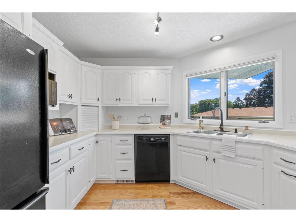 6540 Zealand Avenue N Brooklyn Park MN 55428 7043905 image8
