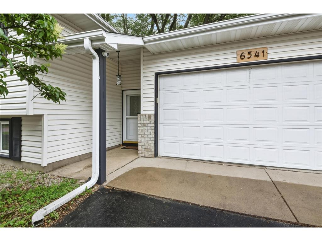 6541 134th Street W Apple Valley MN 55124 7089223 image3
