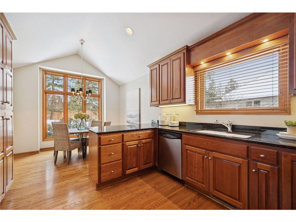 6545 Mccauley Trail W Edina MN 55439 7006616 image16