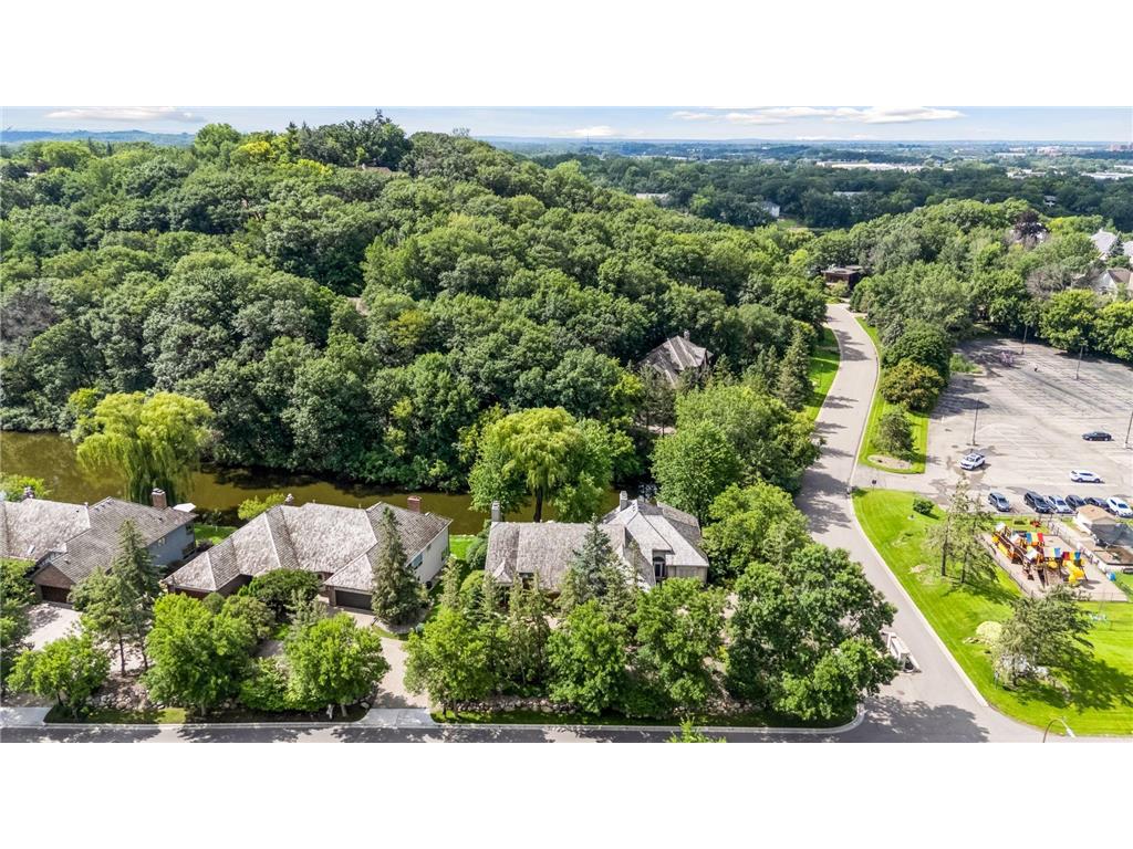 6545 Mccauley Trail W Edina MN 55439 7006616 image51