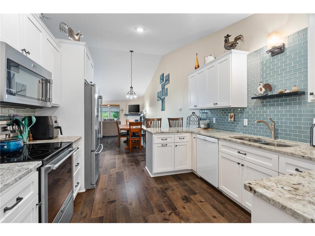 6546 Brook Lane Savage MN 55378 6562648 image1