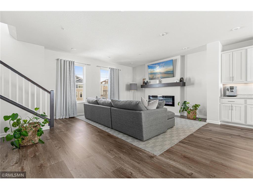 6547 Joliet Avenue S Cottage Grove MN 55016 6673106 image1