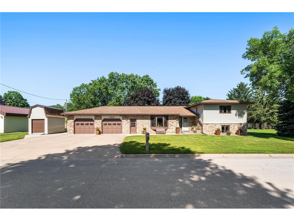 655 48th Avenue Goodview MN 55987 6746497 image1