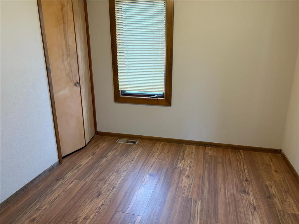 655 4th Avenue Mountain Lake MN 56159 7011409 image9