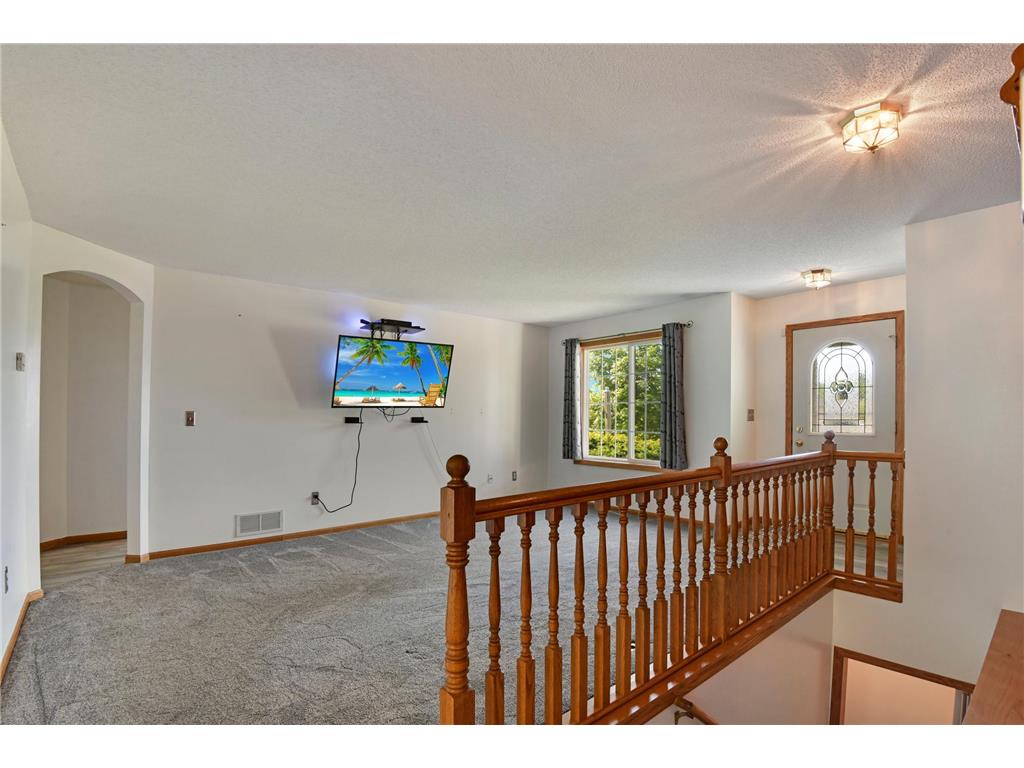 655 6th Street NW Richmond MN 56368 7084997 image8