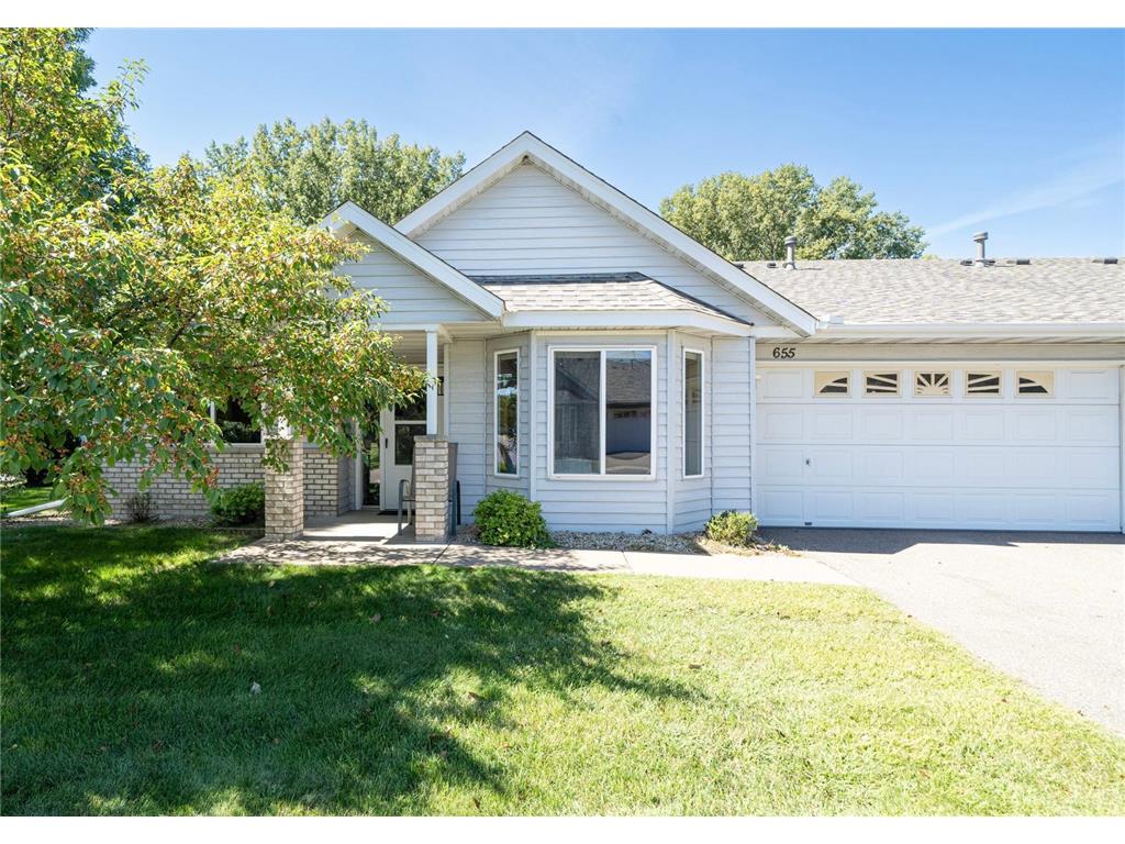 655 Belland Avenue Vadnais Heights MN 55127 6598921 image1