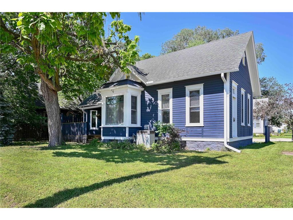 655 Huff Street Winona MN 55987 7110029 image2