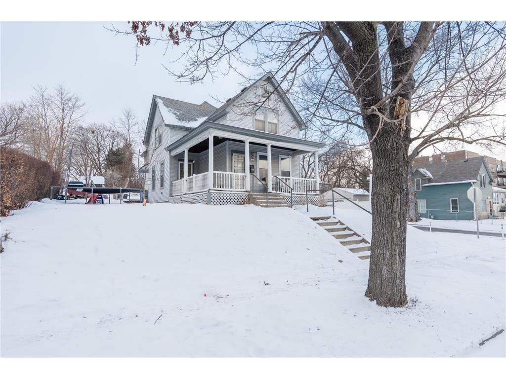 655 Robert Street S Saint Paul MN 55107 7008311 image2