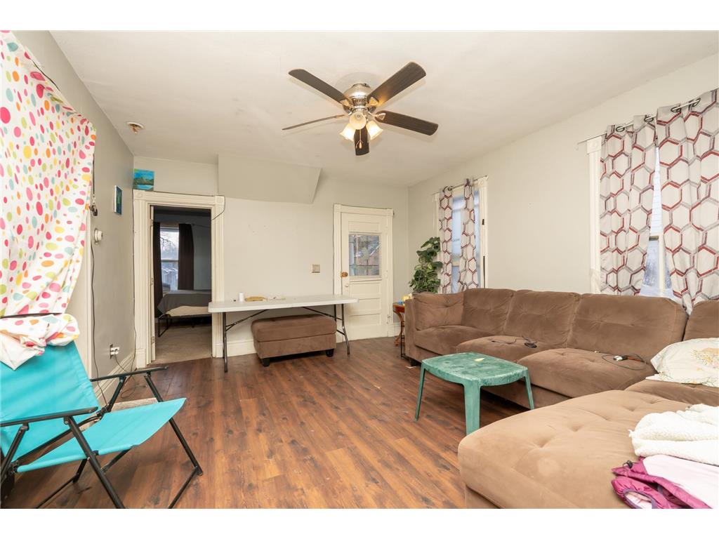655 Robert Street S Saint Paul MN 55107 7008311 image5