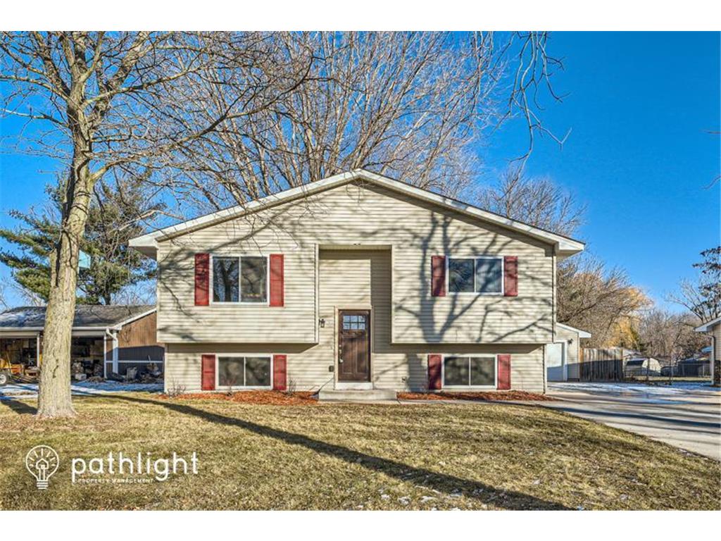 655 Schilling Circle NW Forest Lake MN 55025 6469881 image1
