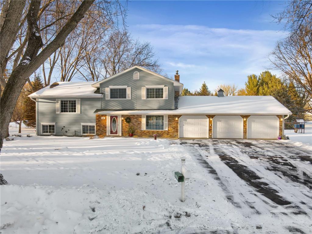 655 Shadow Court Lino Lakes MN 55014 - Reshanau 6303403 image1