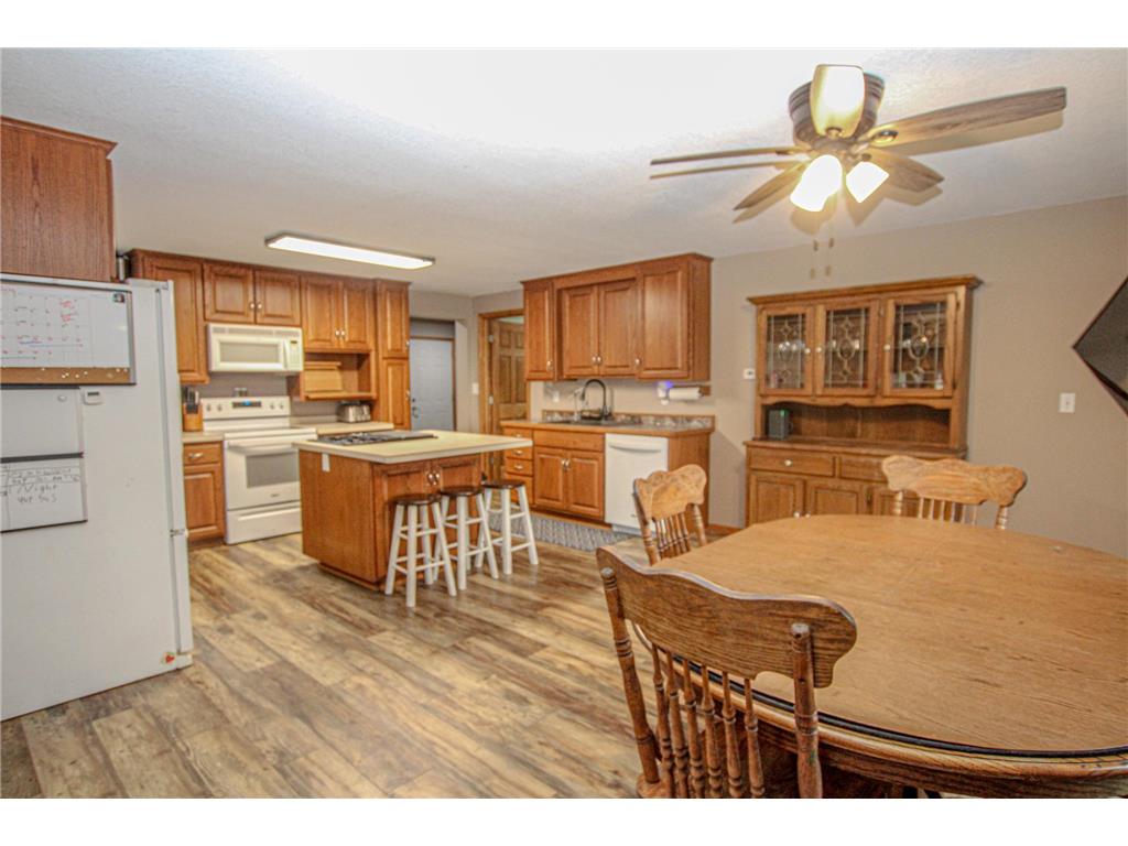 6553 Pennie Road SE Alexandria MN 56308 7062972 image15