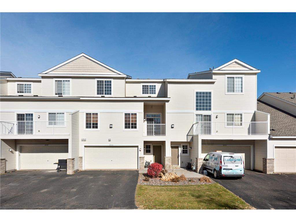 6555 Olive Lane N, Maple Grove, MN 55311 MLS 6262441 Edina Realty