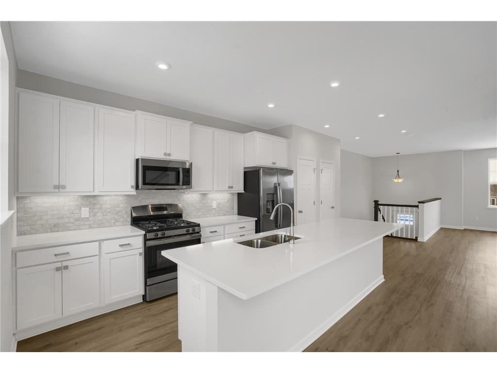 6557 Jody Avenue S Cottage Grove MN 55016 6386630 image1