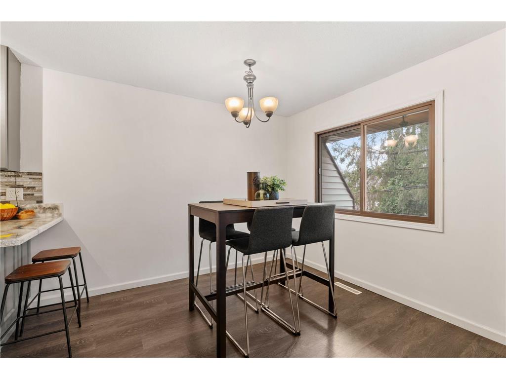 6558 Upper 35th Street N Oakdale MN 55128 7029284 image10