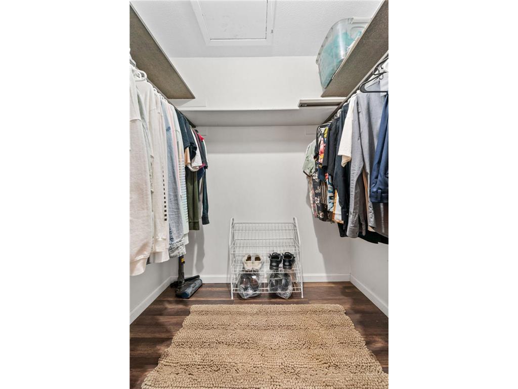 6558 Upper 35th Street N Oakdale MN 55128 7029284 image16