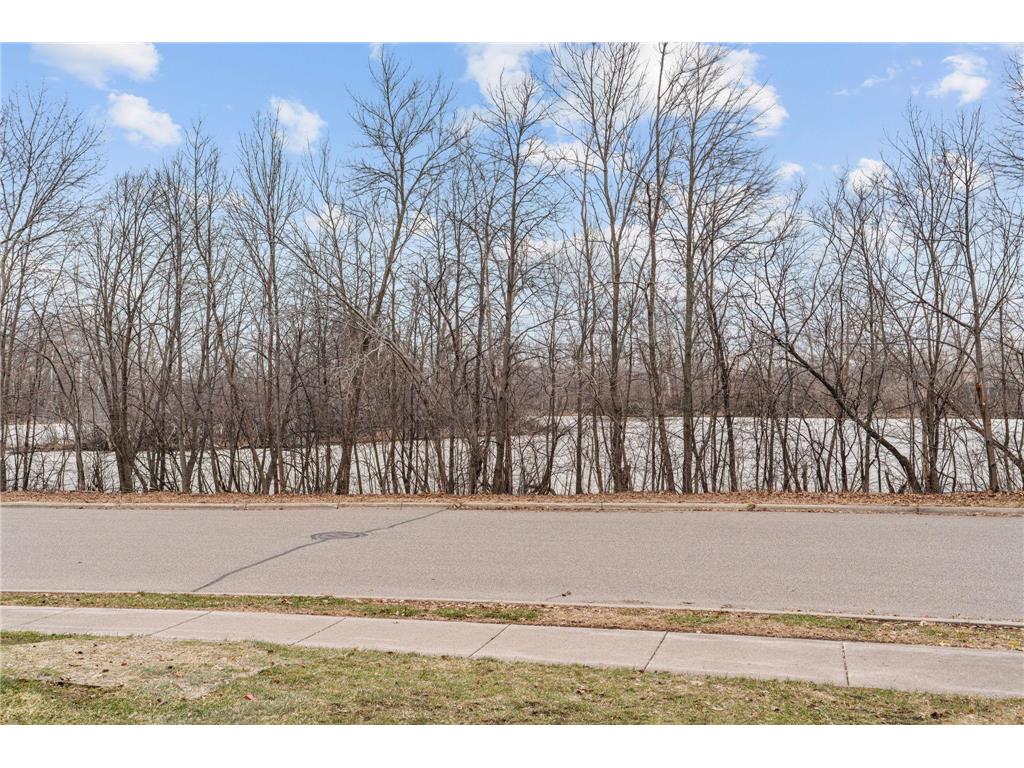 6558 Upper 35th Street N Oakdale MN 55128 7029284 image32