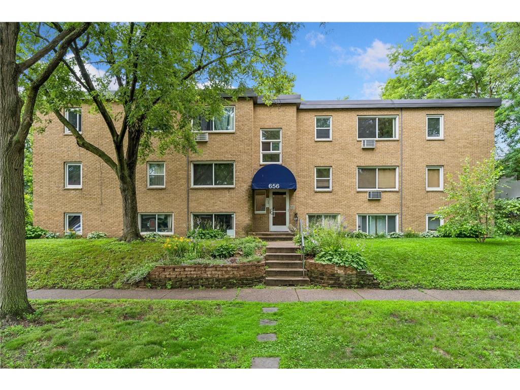 656 Ashland Avenue #7 Saint Paul MN 55104 7102535 image15