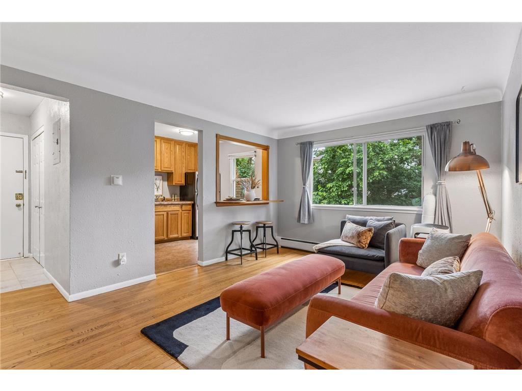 656 Ashland Avenue #7 Saint Paul MN 55104 7102535 image3