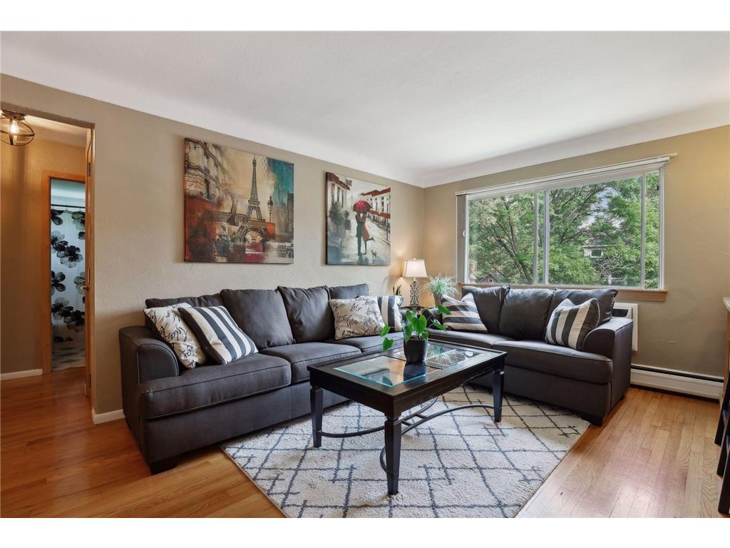 656 Ashland Avenue #9 Saint Paul MN 55104 6571823 image1