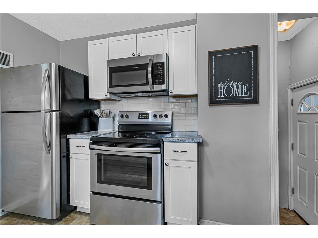 656 E Saint Germain Street Saint Cloud MN 56304 7093797 image11