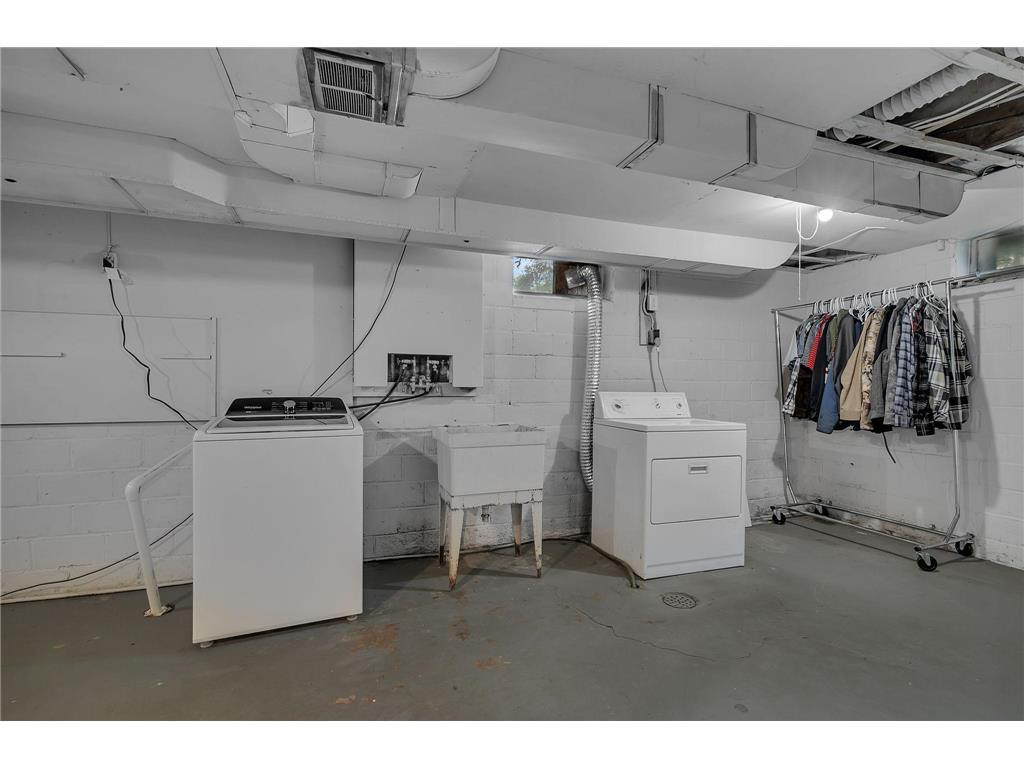656 E Saint Germain Street Saint Cloud MN 56304 7093797 image28