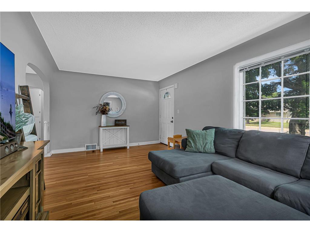 656 E Saint Germain Street Saint Cloud MN 56304 7093797 image3