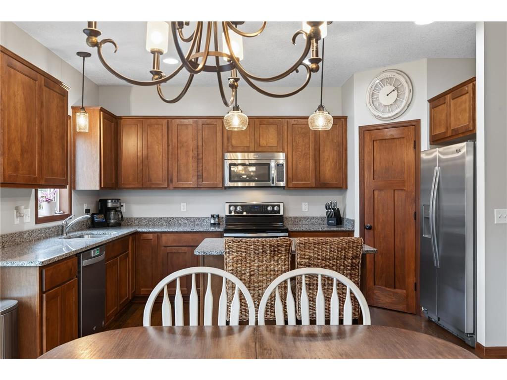 656 Lake Ridge Drive Woodbury MN 55129 6800478 image11