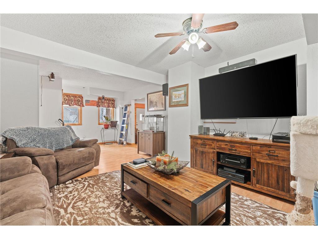 656 Lincoln Drive East Bethel MN 55092 - Coon 7023483 image4
