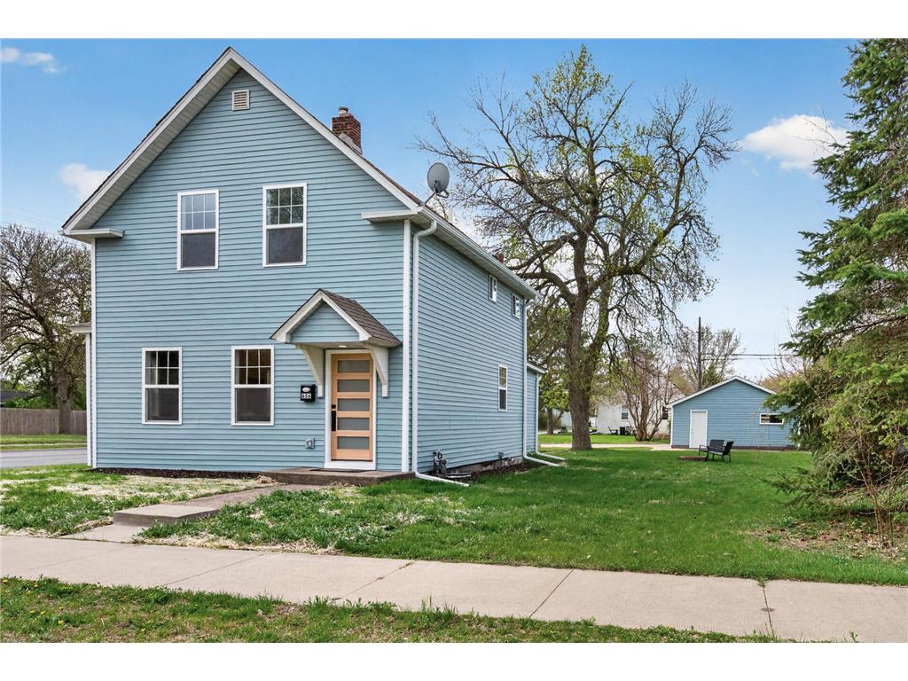 656 Madison Street Anoka MN 55303 7065930 image1