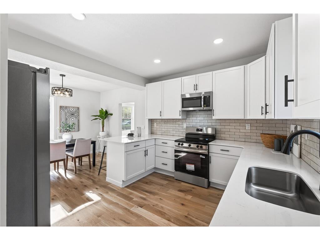 656 Madison Street Anoka MN 55303 7065930 image12