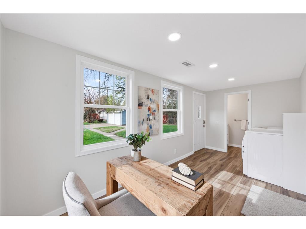 656 Madison Street Anoka MN 55303 7065930 image15
