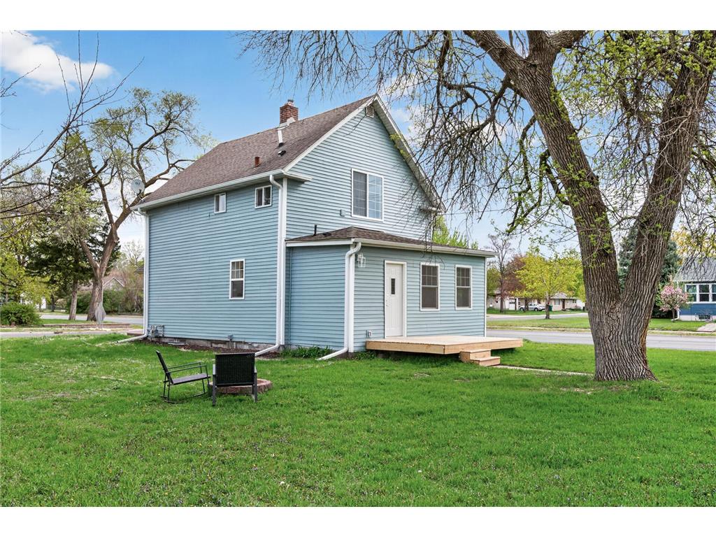 656 Madison Street Anoka MN 55303 7065930 image26